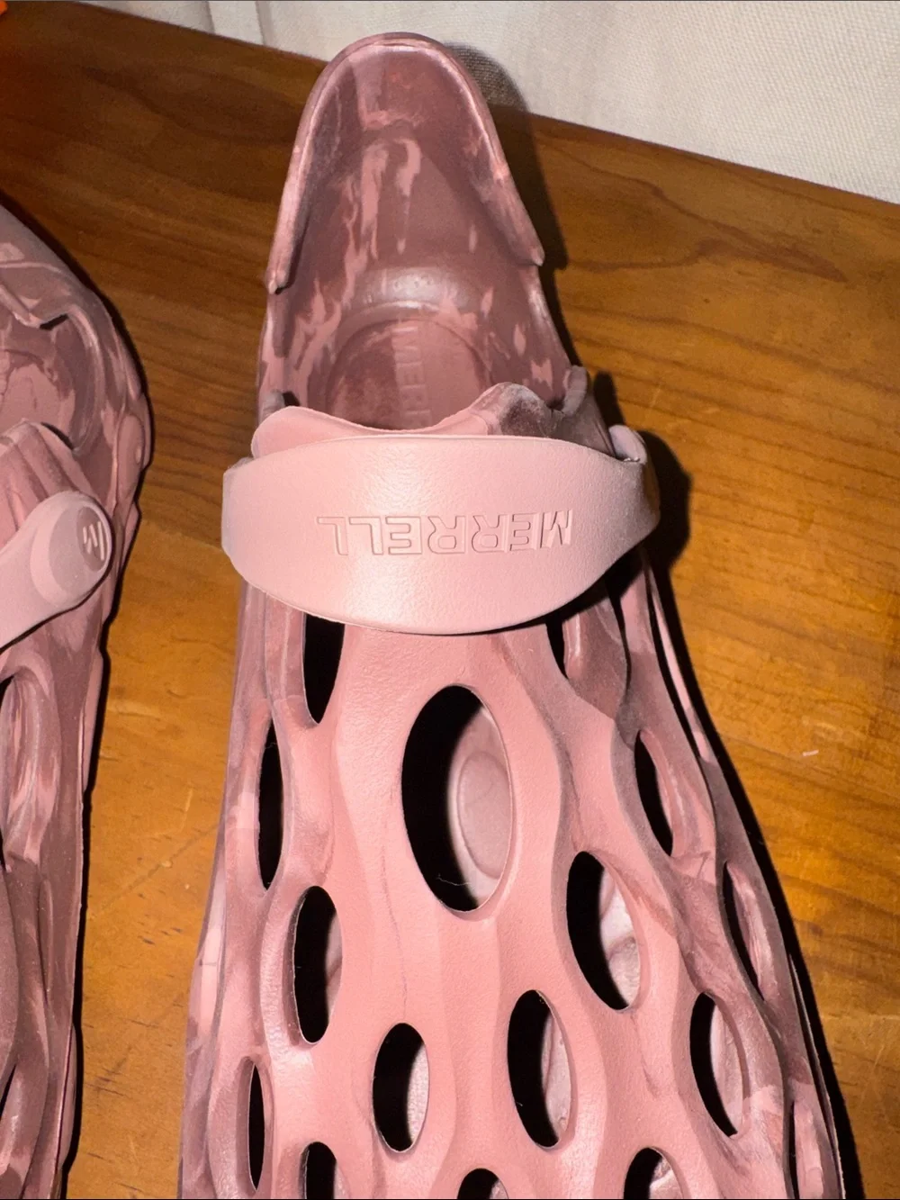 Merrell Men's Pink Ventilated Water Shoes